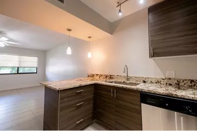 64 Isle Of Venice Drive #26, Fort Lauderdale, FL 33301 - Photo 10