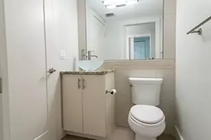 64 Isle of Venice Dr, Fort Lauderdale, FL 33301 - Photo 20