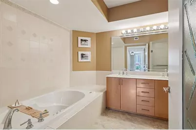 401 SW 4th Ave, Unit #301, Fort Lauderdale, FL 33315 - Photo 22