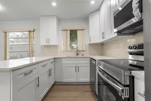 8291 NW 39th St, Coral Springs, FL 33065 - Photo 2