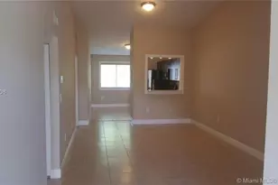 4785 SW 62nd Ave, Davie, FL 33314 - Photo 2