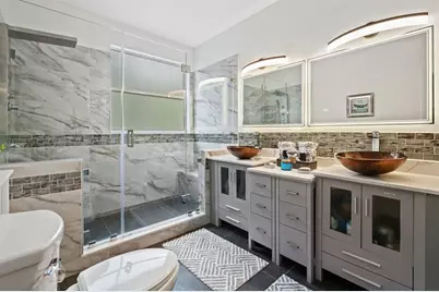 338 NW 152nd Ln, Pembroke Pines, FL 33028 - Photo 16