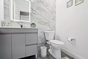 338 NW 152nd Ln, Pembroke Pines, FL 33028 - Photo 12