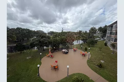 2901 NW 46th Ave, Unit #305, Lauderdale Lakes, FL 33313 - Photo 10