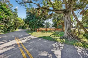 2500 Riverland Rd, Fort Lauderdale, FL 33312 - Photo 8