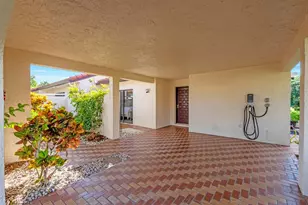 8020 Eastlake Dr, Boca Raton, FL 33433 - Photo 6