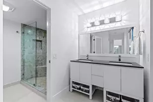 8020 Eastlake Dr, Boca Raton, FL 33433 - Photo 22