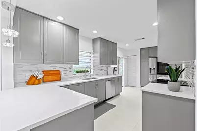 8020  Eastlake Drive # 11A, Boca Raton, FL 33433 - Photo 38