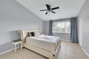 5400 Jubilee Way, Margate, FL 33063 - Photo 18