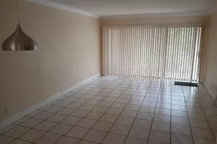 2339 SW 15th St, Deerfield Beach, FL 33442 - Photo 6