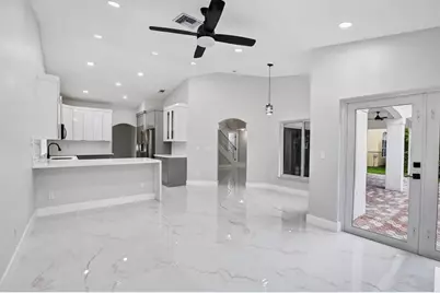 387 SW 163rd Ave, Pembroke Pines, FL 33027 - Photo 24