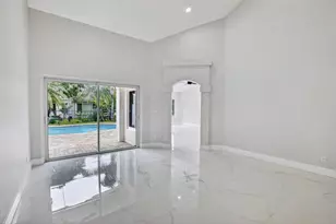 387 SW 163rd Ave, Pembroke Pines, FL 33027 - Photo 14