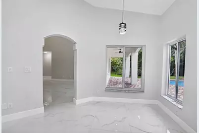 387 SW 163rd Ave, Pembroke Pines, FL 33027 - Photo 22