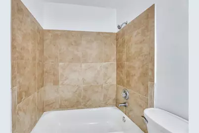 180 SW 78th Ave, Margate, FL 33068 - Photo 26