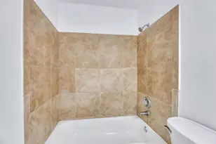 180 SW 78th Ave, Margate, FL 33068 - Photo 26