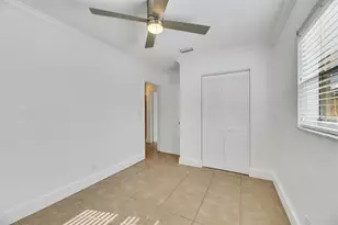 180 SW 78th Ave, Margate, FL 33068 - Photo 32