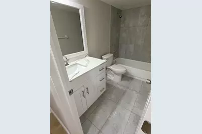 6800  Cypress Rd, Unit #511, Plantation, FL 33317 - Photo 12