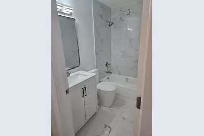 580 NW 87 Way, Coral Springs, FL 33071 - Photo 8