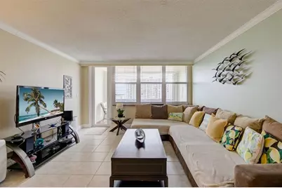 305 N Pompano Beach Blvd, Unit #1003, Pompano Beach, FL 33062 - Photo 12