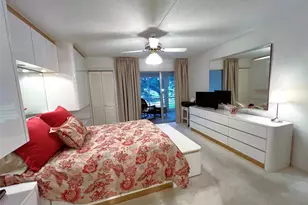 3202 Portofino Point, Coconut Creek, FL 33066 - Photo 8