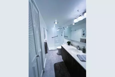 3202  Portofino Point, Unit #L-2, Coconut Creek, FL 33066 - Photo 12