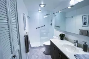 3202 Portofino Point, Coconut Creek, FL 33066 - Photo 12