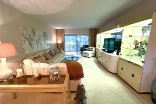 3202 Portofino Point, Coconut Creek, FL 33066 - Photo 4