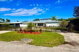2685 SE 5th St, Pompano Beach, FL 33062 - Photo 14