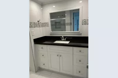 3590  Blue Lake Dr, Unit #305, Pompano Beach, FL 33064 - Photo 8