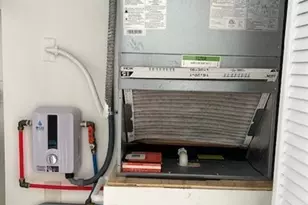 3590 Blue Lake Dr, Pompano Beach, FL 33064 - Photo 18