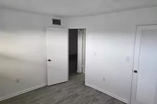 8225 Sunrise Lakes Blvd, Sunrise, FL 33322 - Photo 4