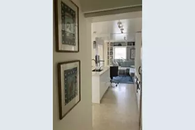 561  Bayshore Dr, Unit #5, Fort Lauderdale, FL 33304 - Photo 8