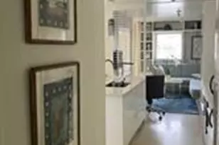 561 Bayshore Dr, Fort Lauderdale, FL 33304 - Photo 8