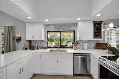 8606  Arrowhead Dr, Lake Worth, FL 33467 - Photo 6