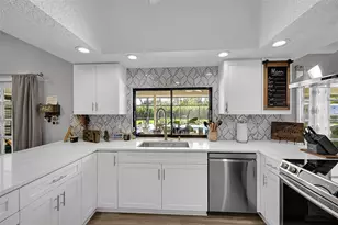 8606 Arrowhead Dr, Lake Worth, FL 33467 - Photo 6