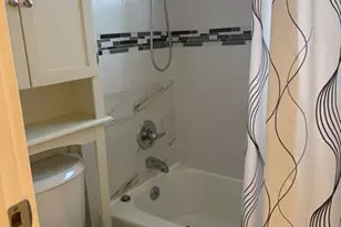 450 Paradise Isle Blvd, Hallandale Beach, FL 33009 - Photo 10