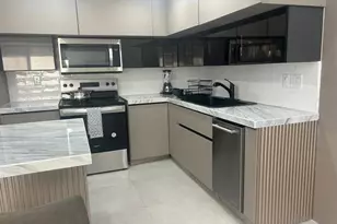 217 SW 15th St, Fort Lauderdale, FL 33315 - Photo 4