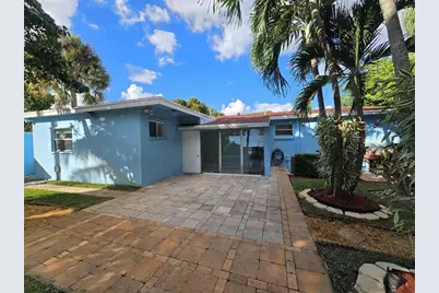 946  Alamanda Rd, West Palm Beach, FL 33405 - Photo 22