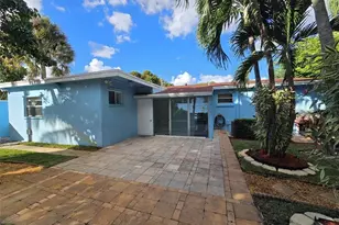 946 Alamanda Rd, West Palm Beach, FL 33405 - Photo 22