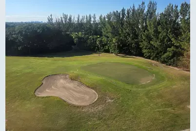 3150 N Palm Aire Dr, Unit #805, Pompano Beach, FL 33069 - Photo 14