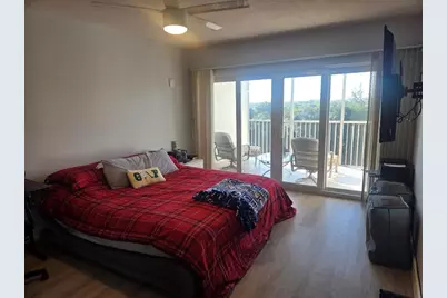 3150 N Palm Aire Dr, Unit #805, Pompano Beach, FL 33069 - Photo 10