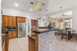 5973 SW 54th Ct, Davie, FL 33314 - Photo 12