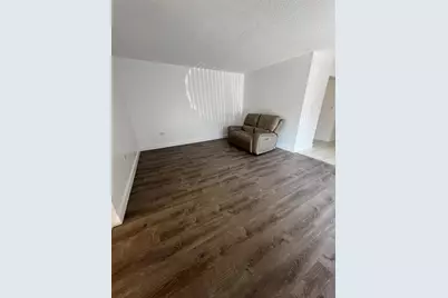 2797 NE 51st St, Unit #107, Fort Lauderdale, FL 33308 - Photo 10