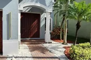 21 Country Lake Cir, Boynton Beach, FL 33436 - Photo 4