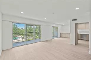 204 Mansfield E Unit, Boca Raton, FL 33434 - Photo 4