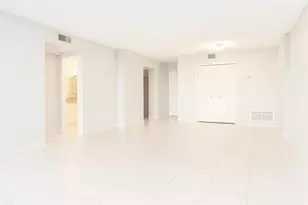 4330 Hillcrest Dr, Hollywood, FL 33021 - Photo 10