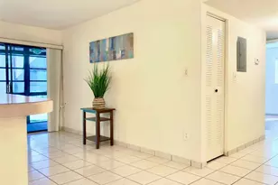 9988 N Belfort Cir, Tamarac, FL 33321 - Photo 18