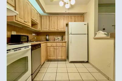 9988 N Belfort Cir, Unit #111, Tamarac, FL 33321 - Photo 10