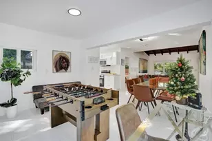 1050 NE 150th St, Miami, FL 33161 - Photo 44