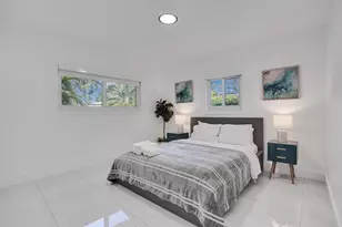 1050 NE 150th St, Miami, FL 33161 - Photo 28